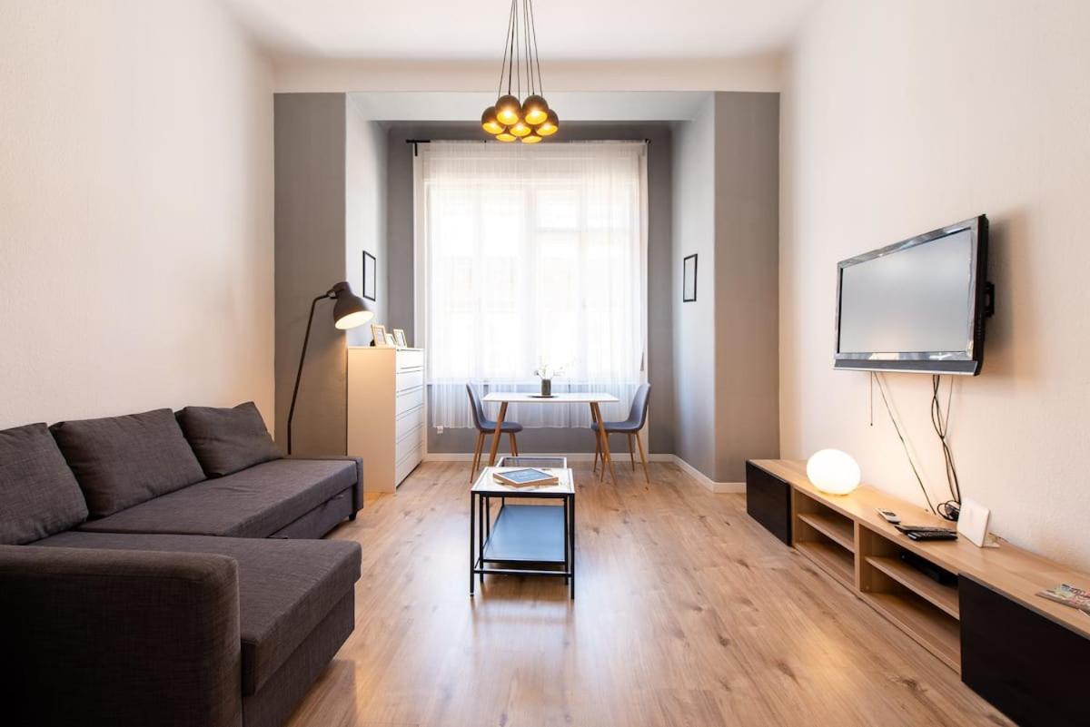 Budapest4U - New Apt In The Central Of 부다페스트 외부 사진